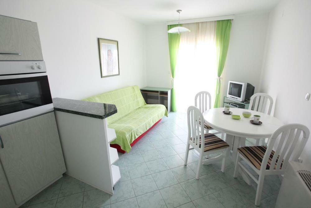 Vila Smirna Sveti Filip i Jakov Extérieur photo